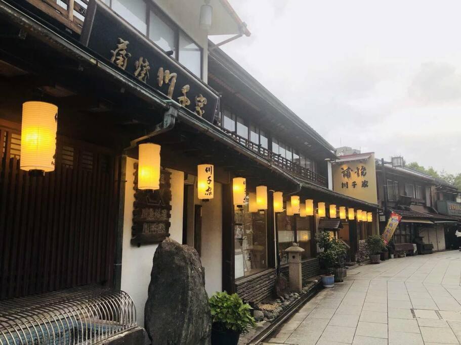 Jinghouse小岩 Direct To Shinjuku/Airport/Close To Station Токио Екстериор снимка